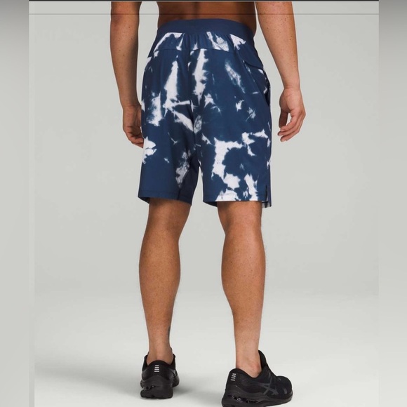 Lululemon T.H.E. Linerless Short 9" Indigo Ice Print Blue Multi Size Small Mens - Picture 3 of 13